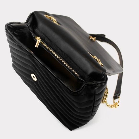 Le La Lo Vegan Crossbody Chain Bag - Black - Picture 3 of 4